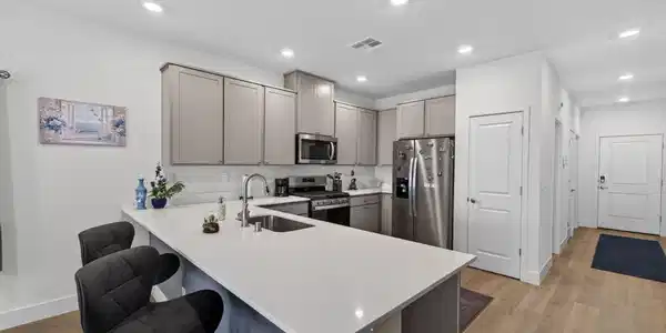 Image 3: 7-web-or-mls-IMG_4509