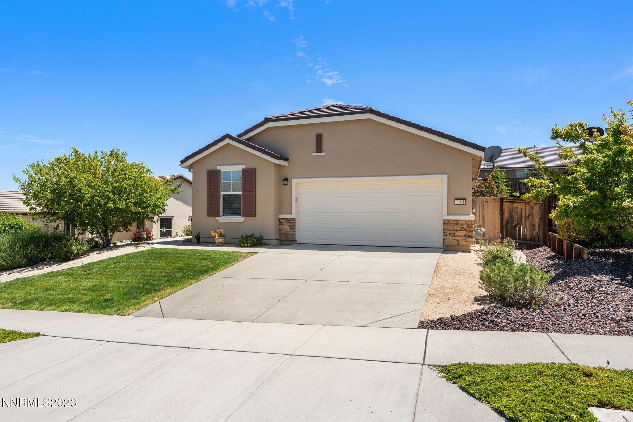 Image 3: 3-web-or-mls-DSC09557
