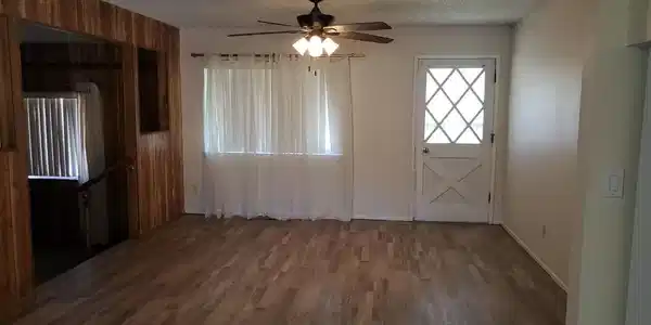 Image 2: 02 - Living Room
