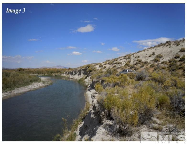 Image 3: Photo 3