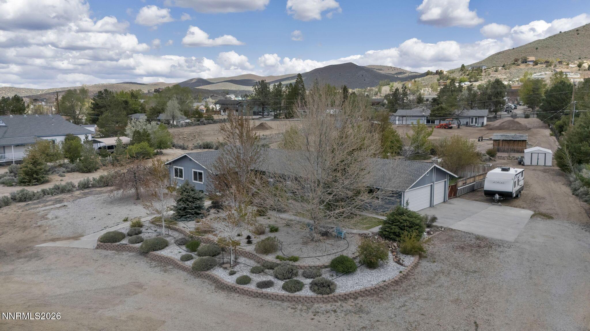 Image 2: 26-web-or-mls-4155-eastlake-blvd