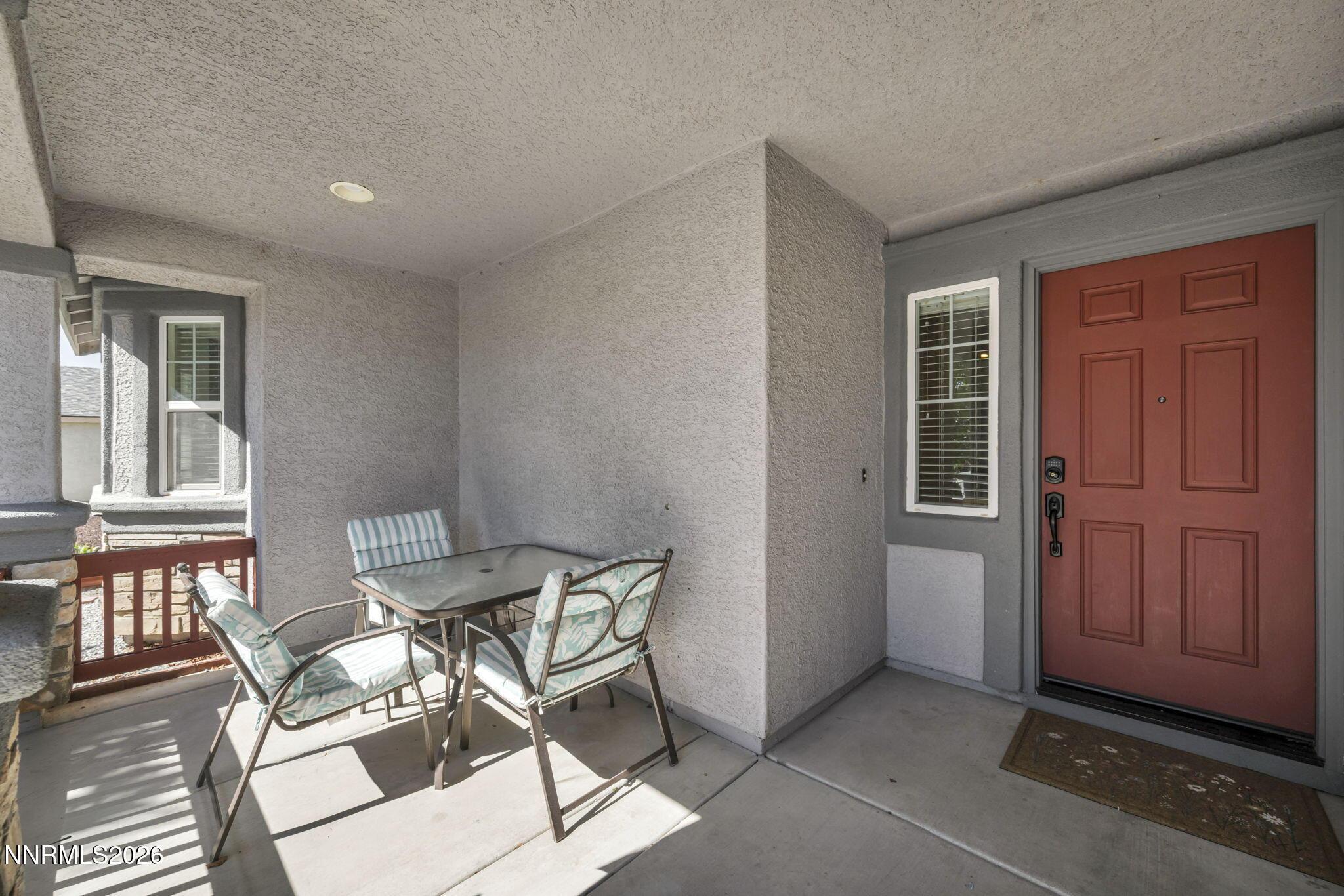 Image 3: 7-web-or-mls-121-bethpage-rd