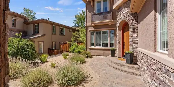 Image 3: 04-2385 Ridge Field Trail Reno NV 89523