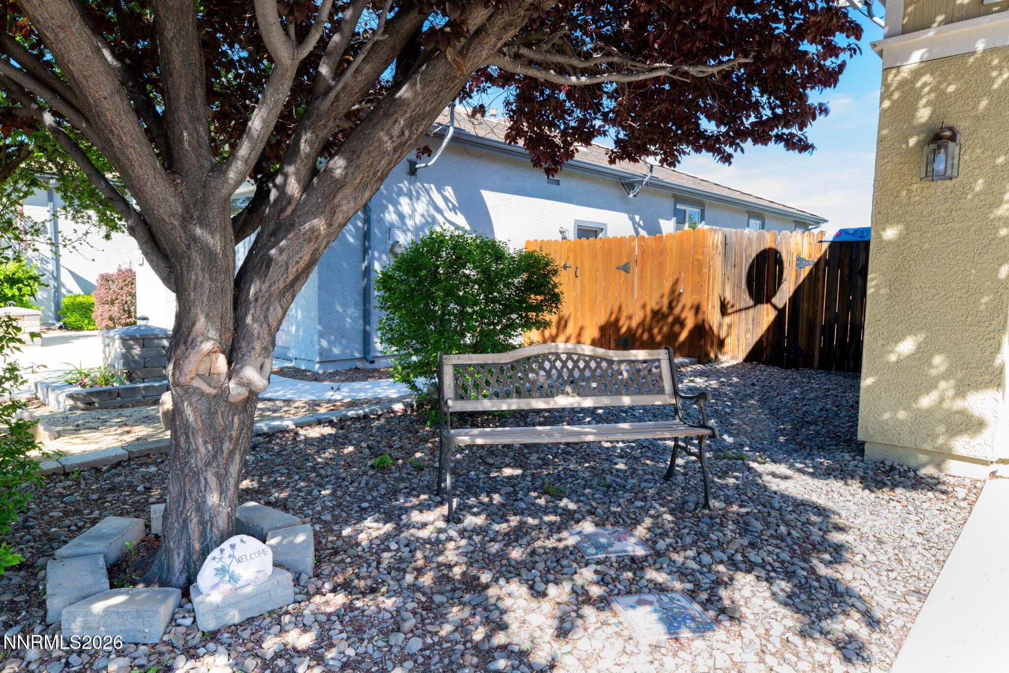 Image 2: 7-web-or-mls-DSC_4828
