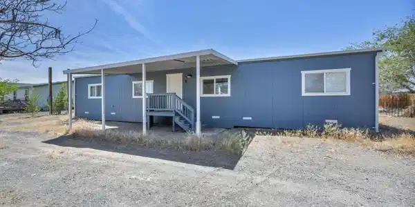 Image 2: 2-web-or-mls-3715-deodar-st