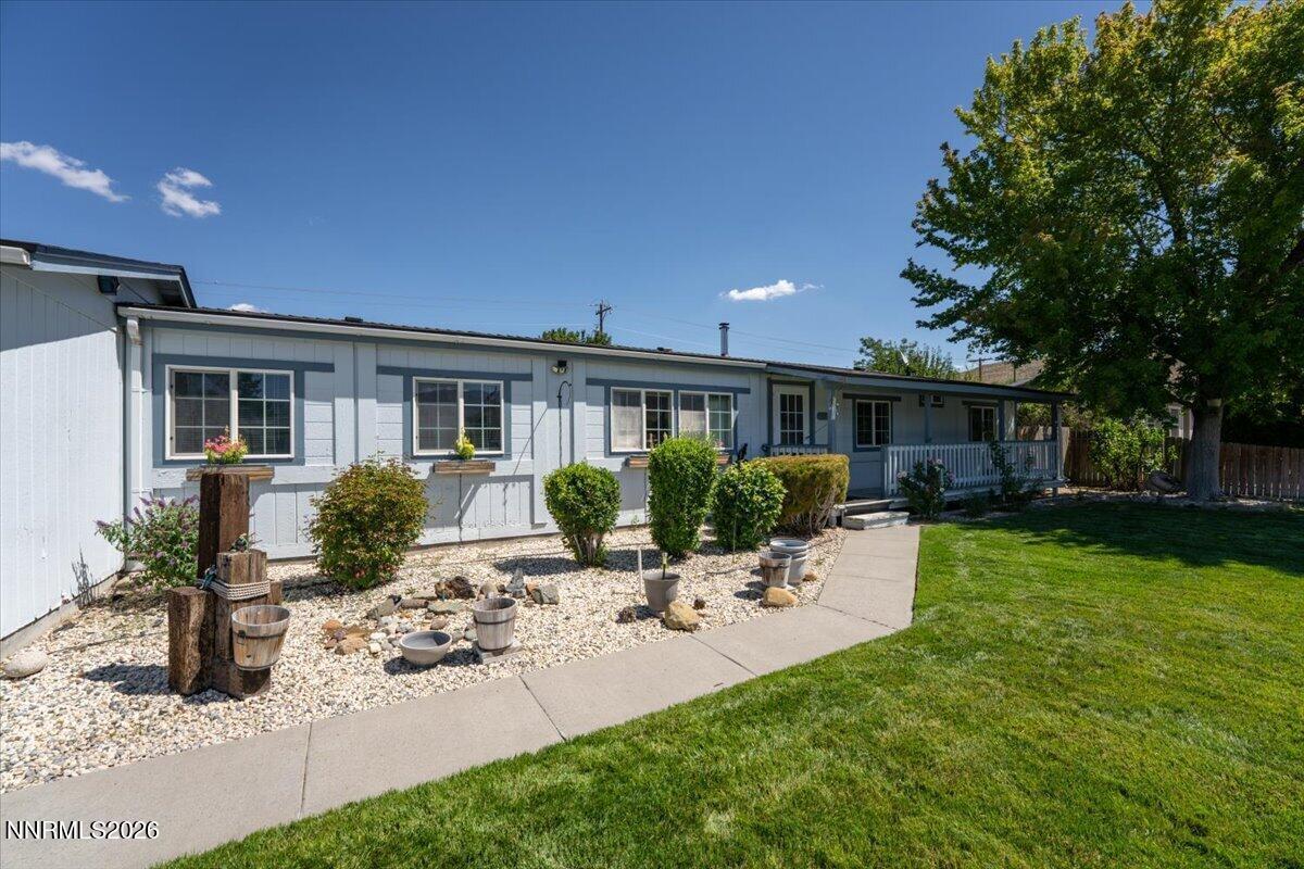 Image 2: 06-17235 Waxwing St Reno NV 89508 (6 of