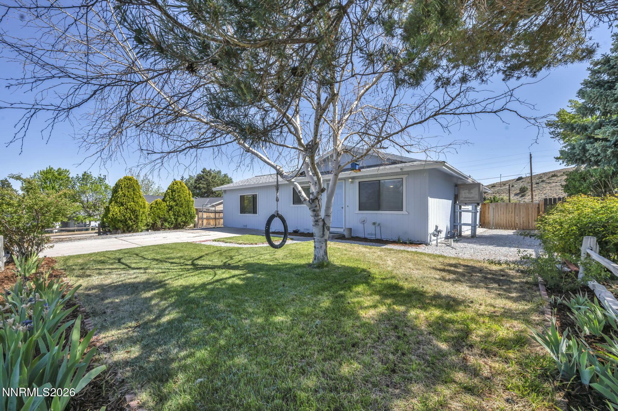 Image 2: 6-web-or-mls-5550-dolores-dr