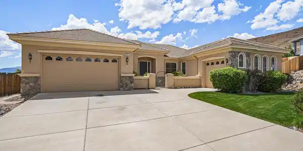 2855 Cedar Ridge Drive