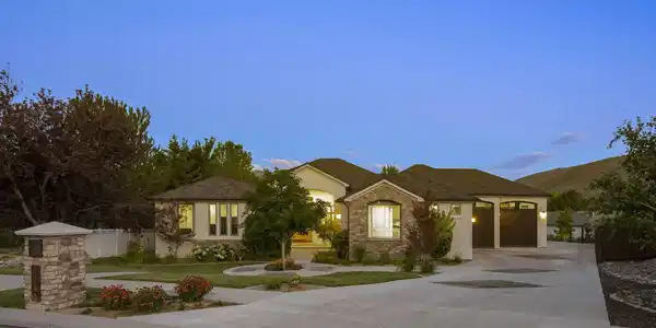3743 Margarets Court