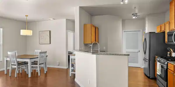 Image 4: 15-9050 Double R Blvd Unit 1421-114
