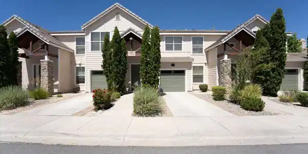 Image 2: 27-4889 Bougainvillea Cir Sparks NV 8943