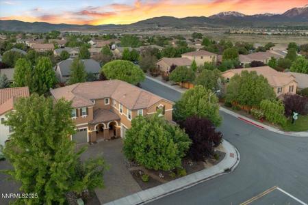 400 Sondrio Court