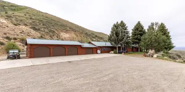 Image 2: Home view SW