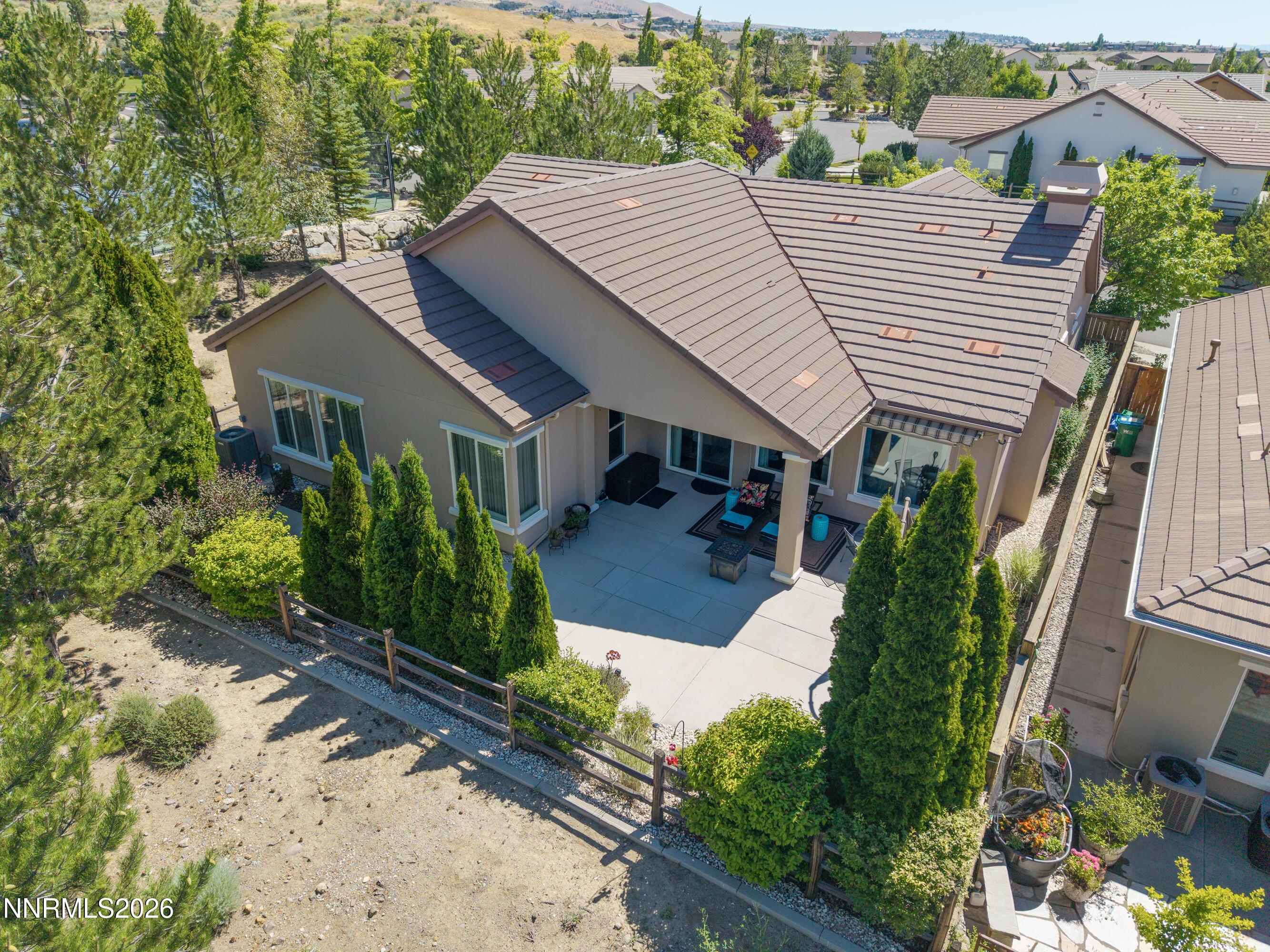 Image 3: Aerial of backyard2