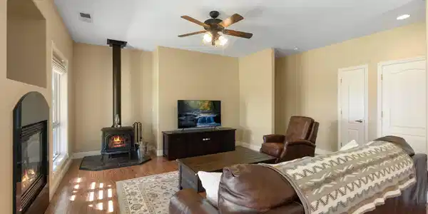 Image 4: 9-web-or-mls-1775 Buckhorn-10