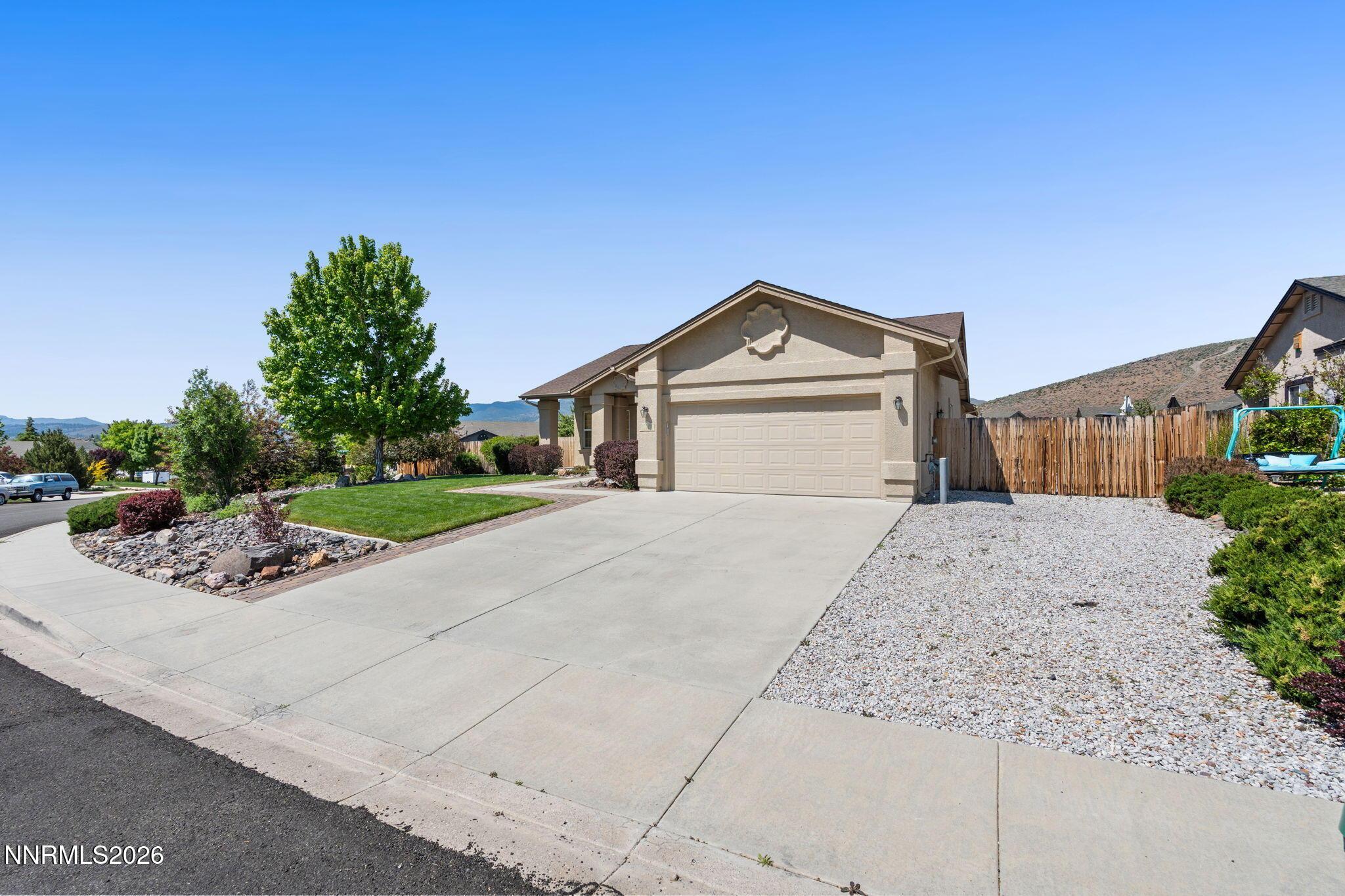 Image 4: 4-web-or-mls-DSC06085