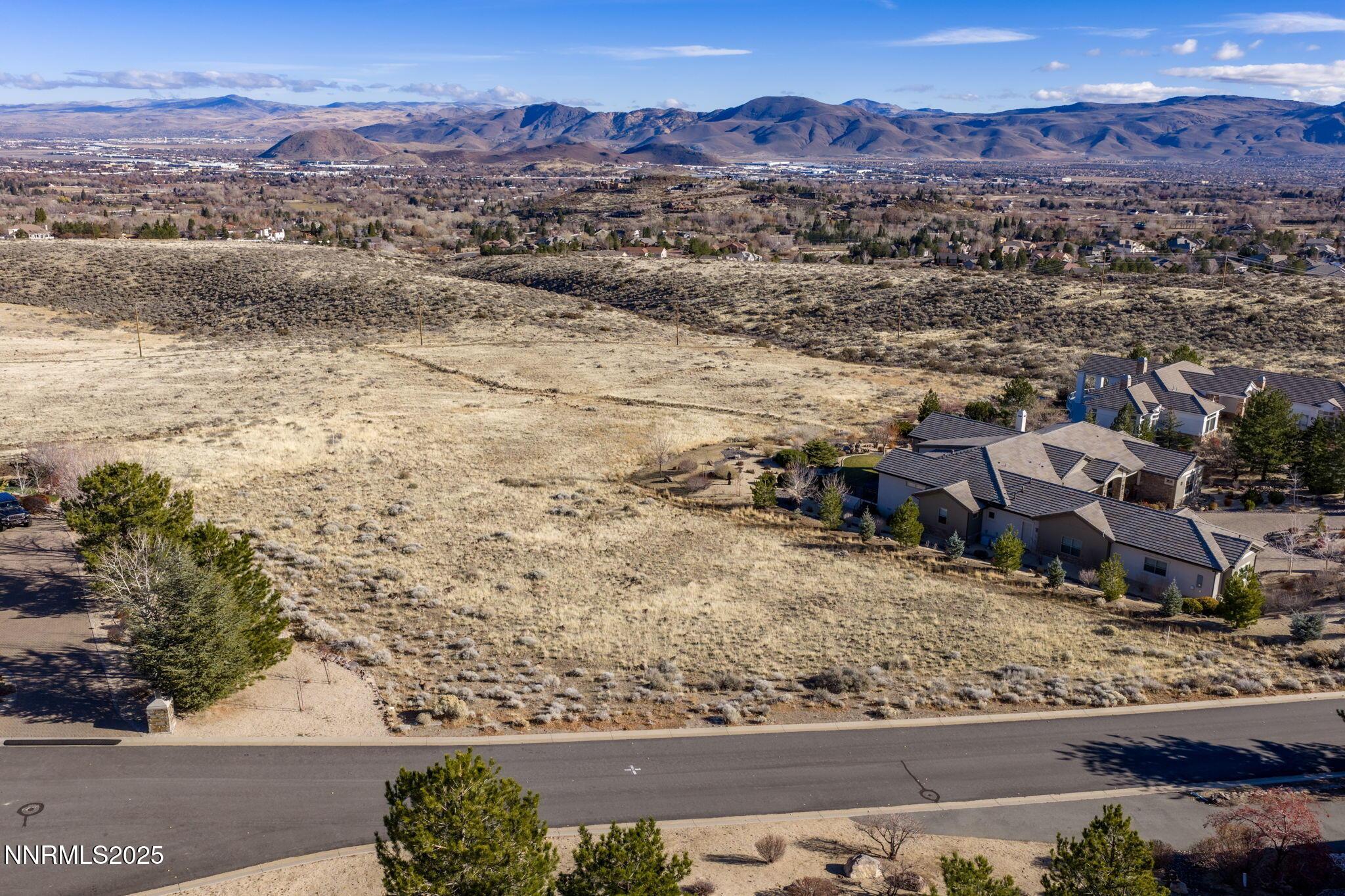 Image 3: 3-web-or-mls-390 Questa-5