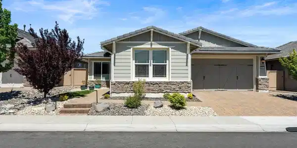 Image 2: 02-2151 Nasrullah Ln-101