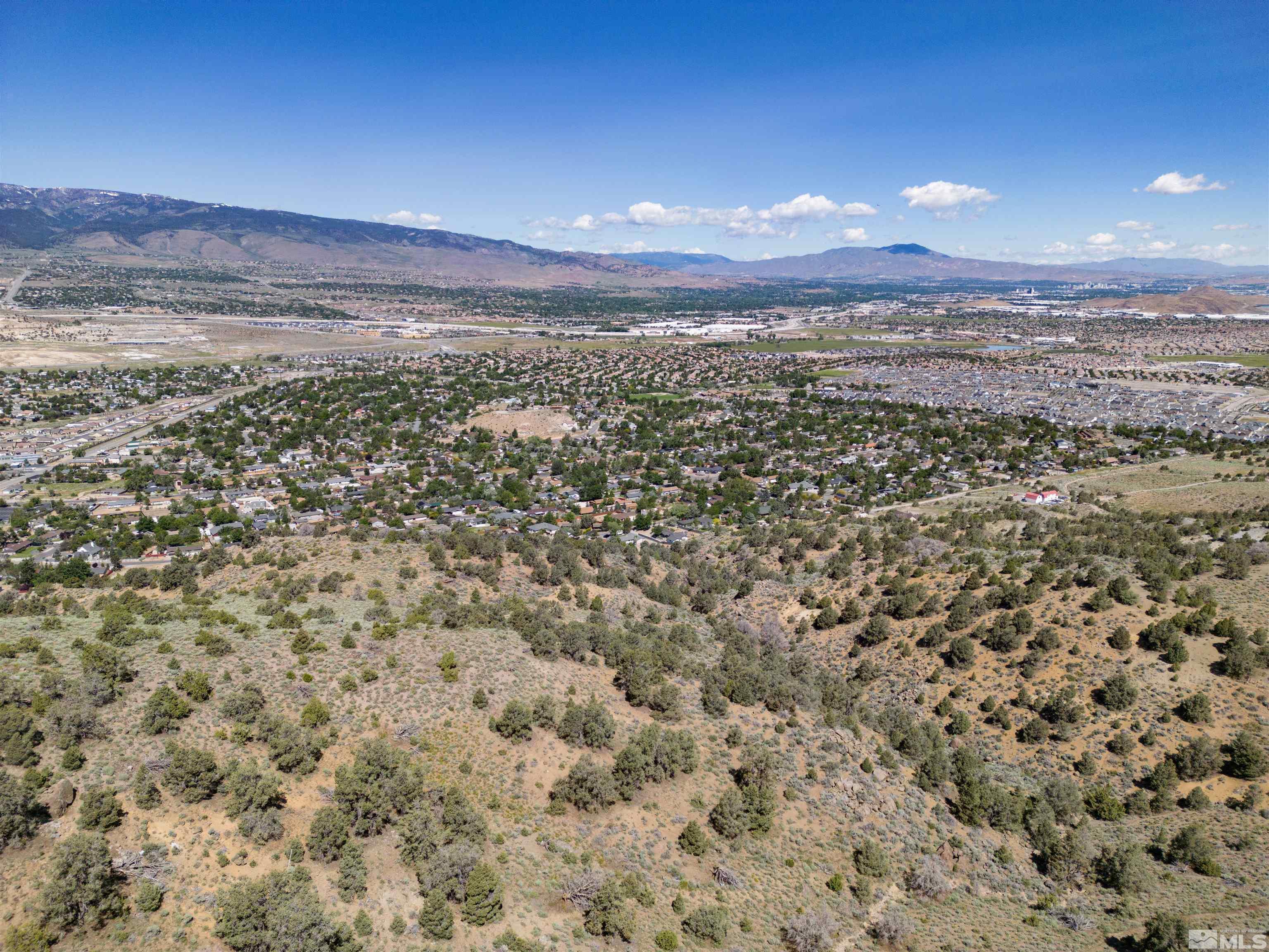 Image 1: Photo 1