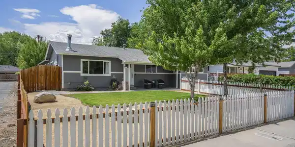 1203 Stanford Way