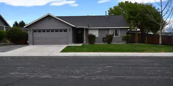 1341 E Wales Court