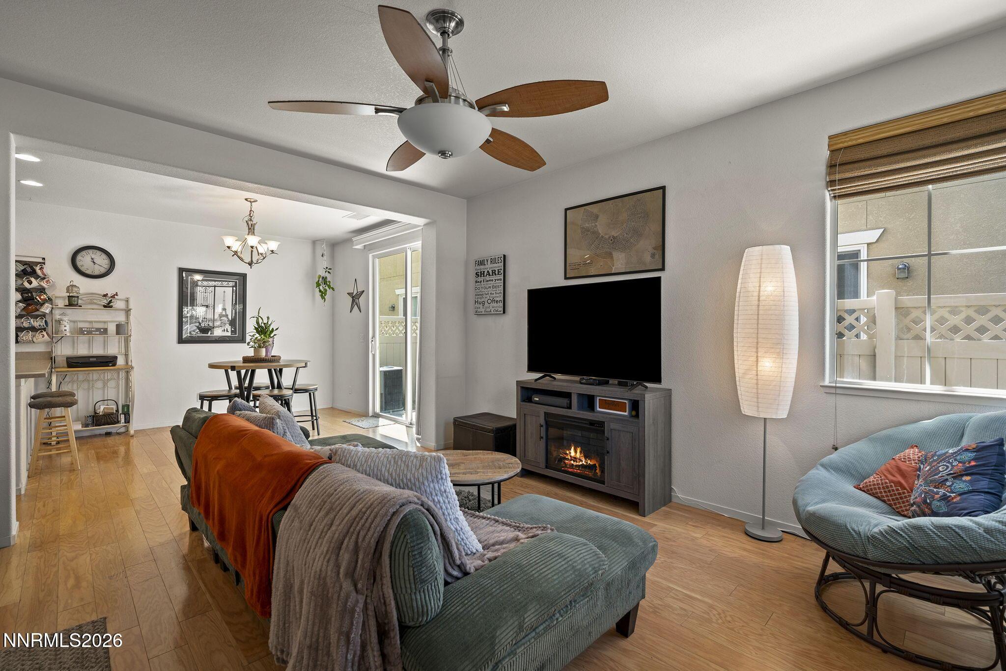 Image 3: 5-web-or-mls-_DSC5453