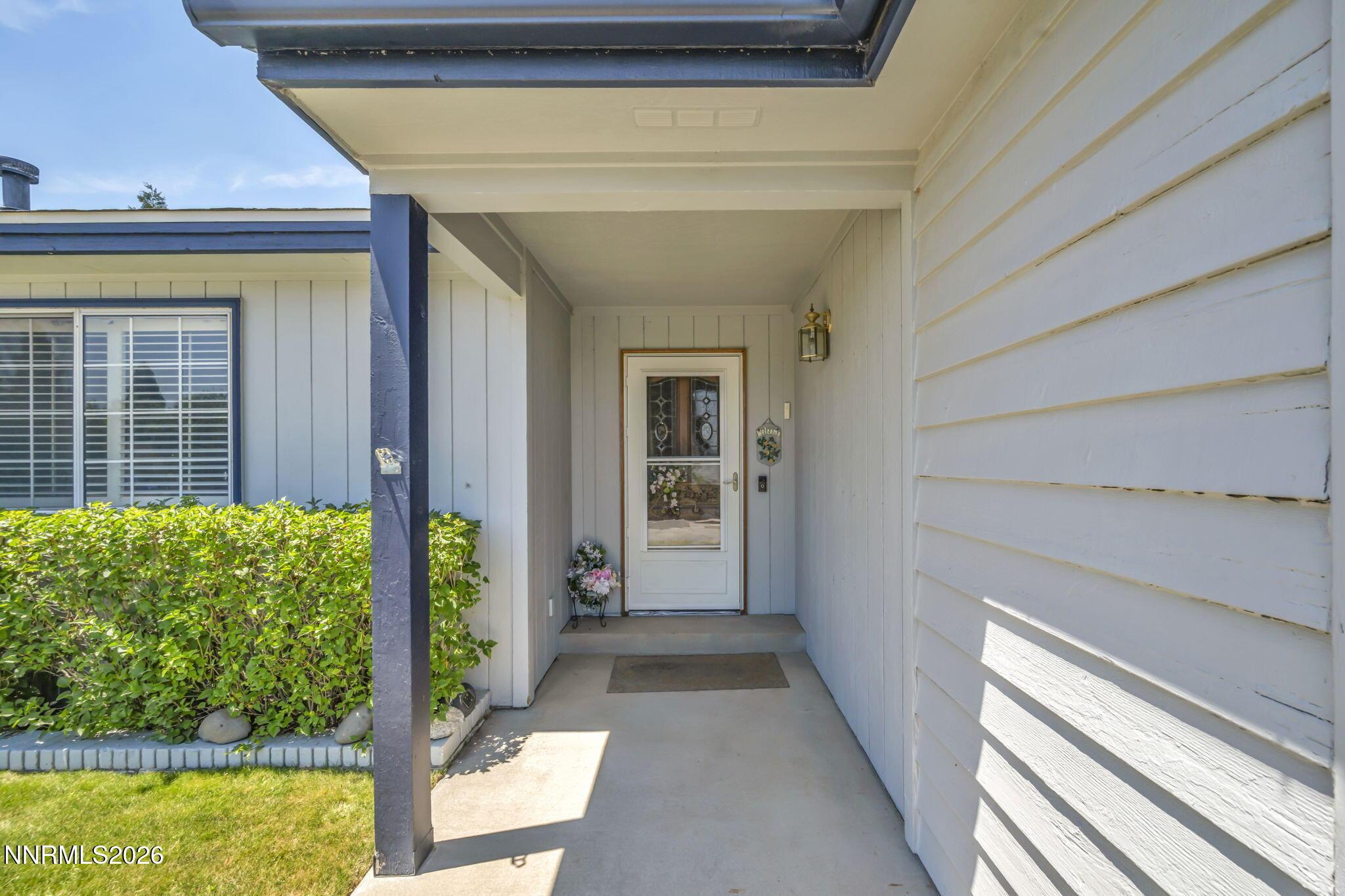 Image 3: 7-web-or-mls-1198-coral-way