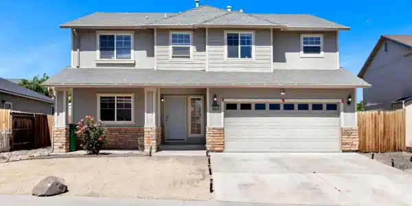 363 Emigrant Way