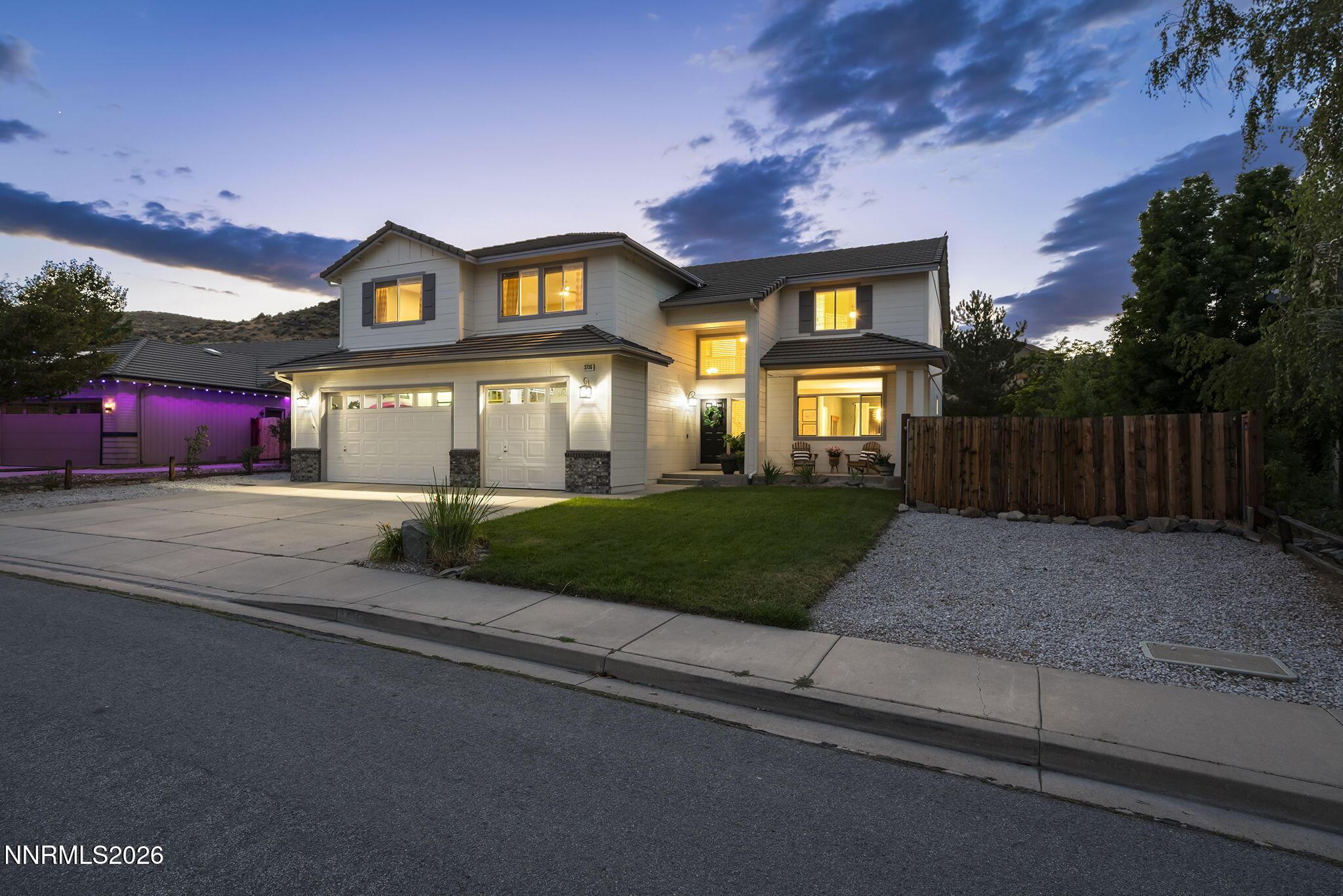 Image 1: 3736 Vancouver Drive