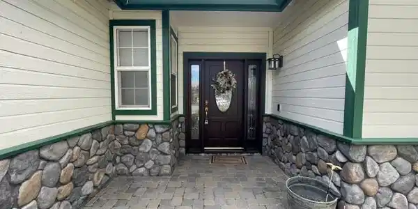 Image 2: Entrance
