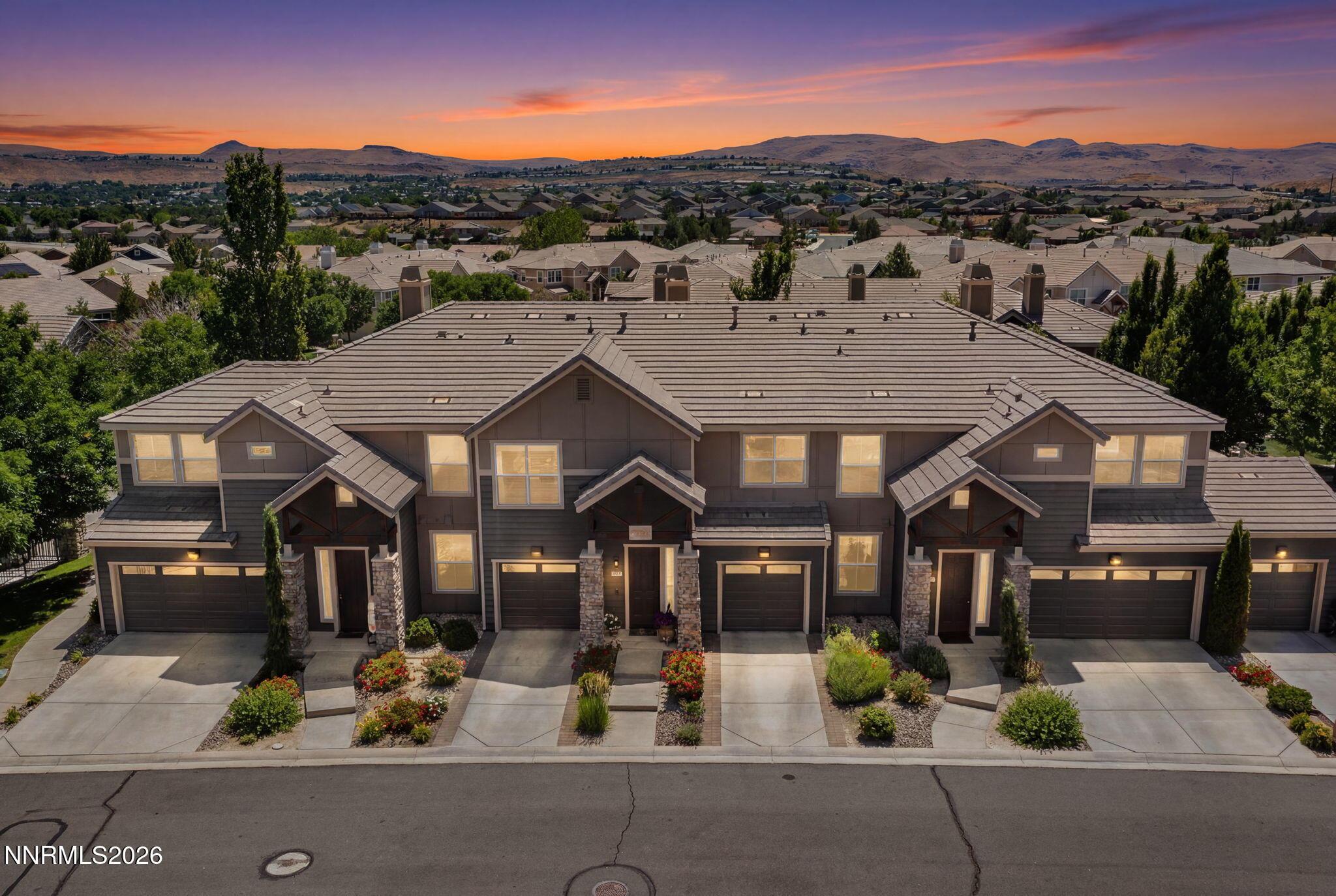 Image 2: 1-web-or-mls-DJI_0496_twilight_d0fbb038