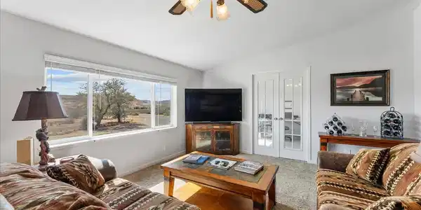 Image 4: 16-5850 Whiskey Springs Road Reno NV 895