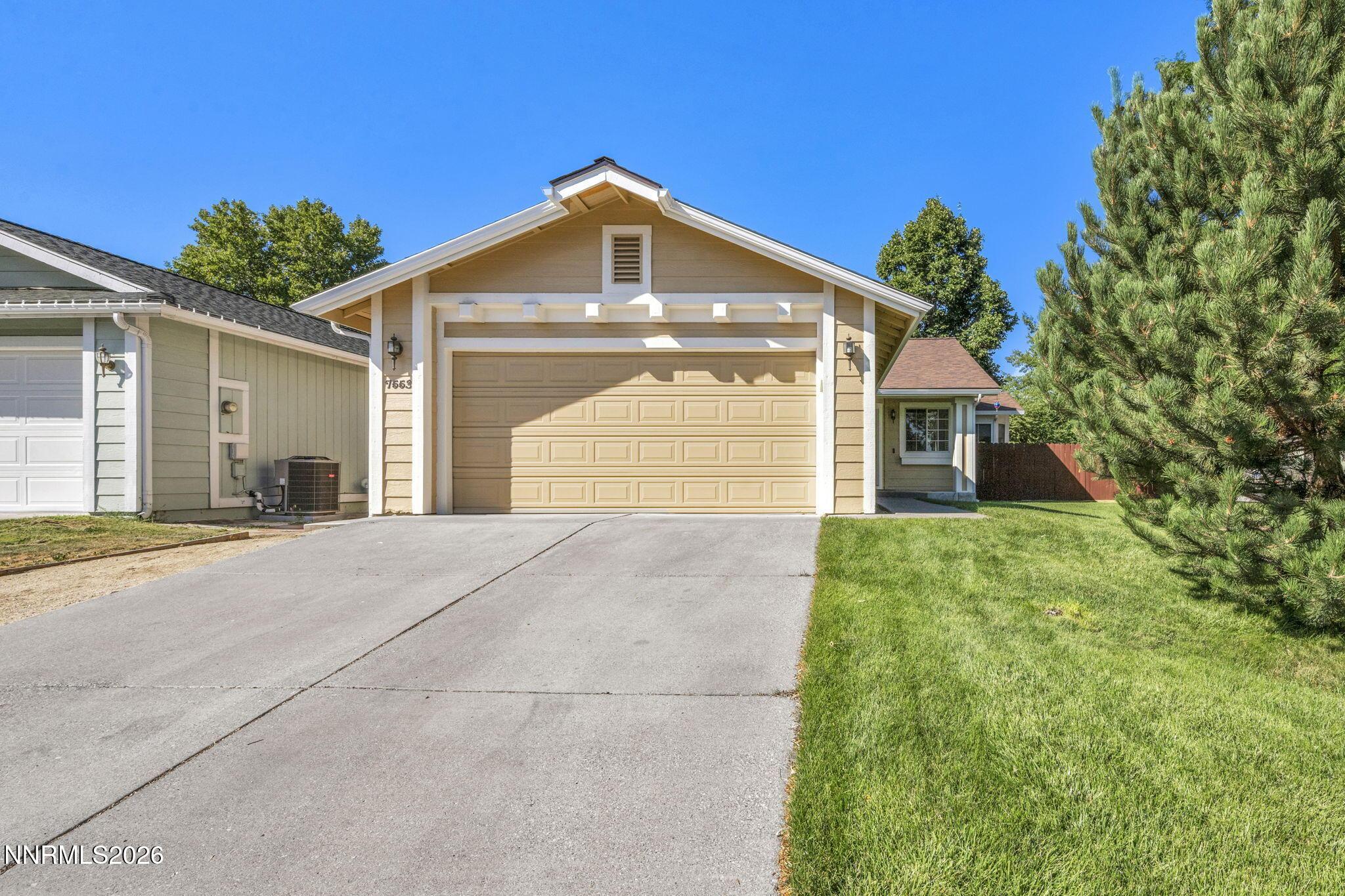 Image 1: 2-web-or-mls-7553-water-view-wy