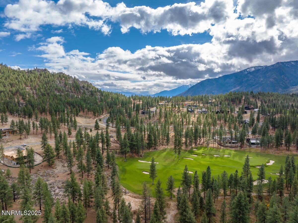 Image 2: 018_569_headwaters-18_571