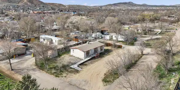 5107 Leon Drive