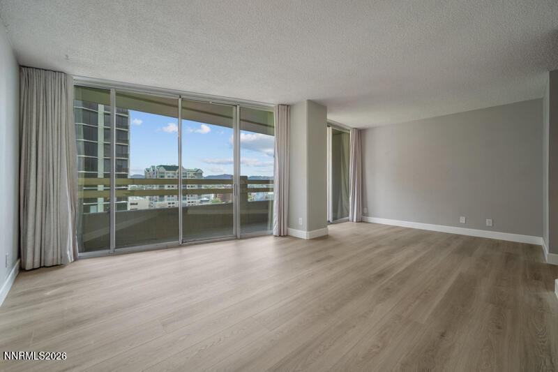 Image 3: 100 N Arlington Avenue 9A (4 of 50)