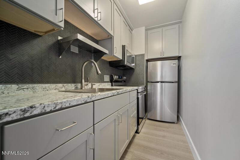 Image 4: 100 N Arlington Avenue 9A (5 of 50)