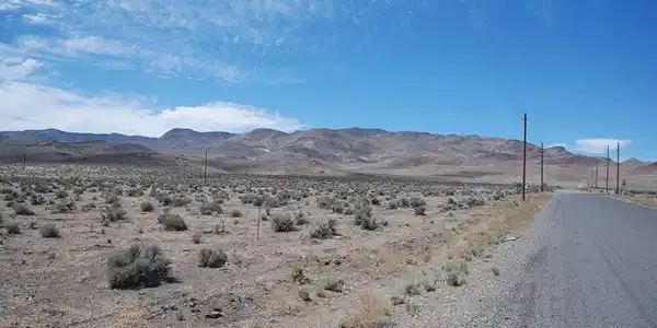 Image 2: 5105 Boyer Road Towards Mountains 1000x7