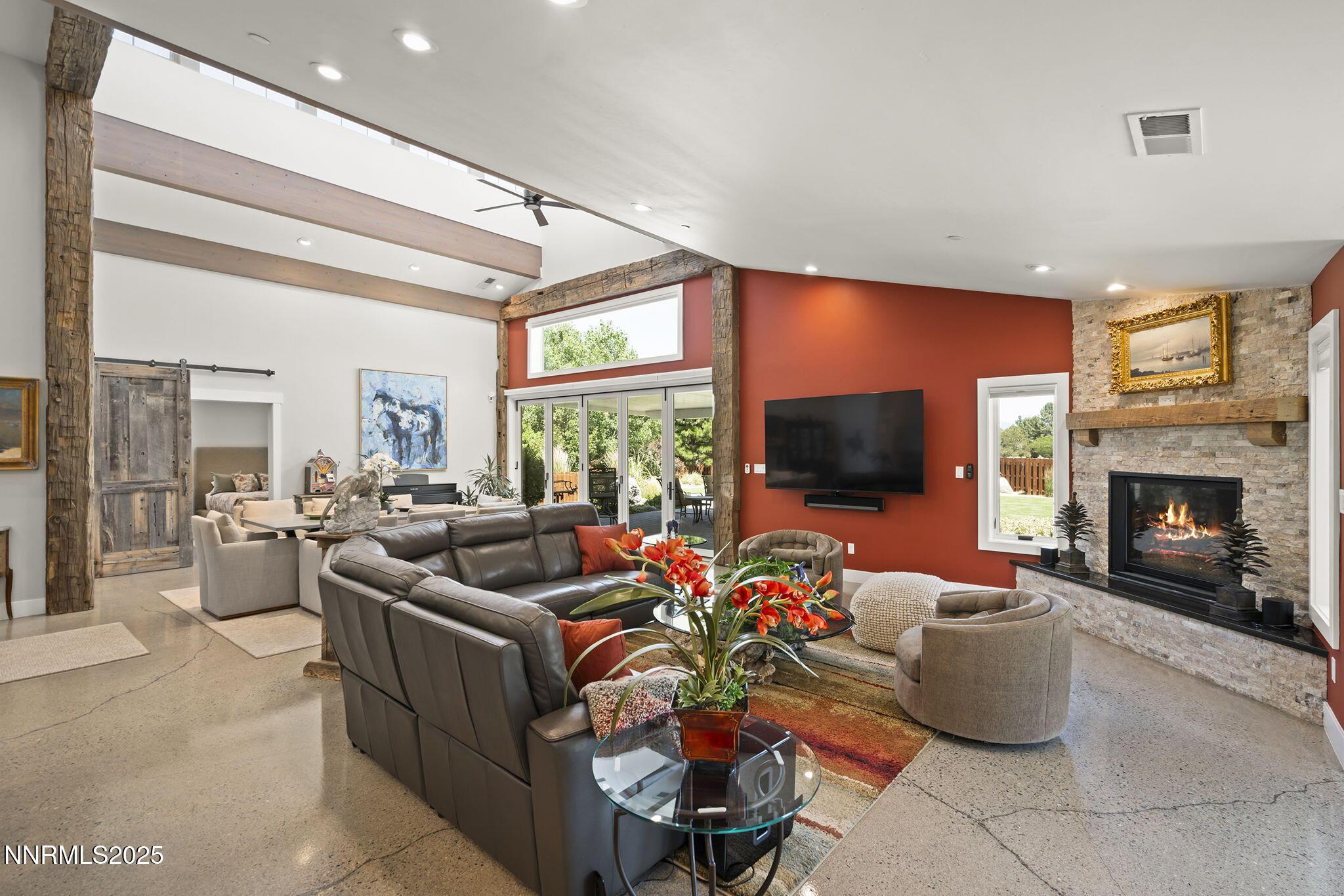 Image 4: 9-web-or-mls-_DSC6373