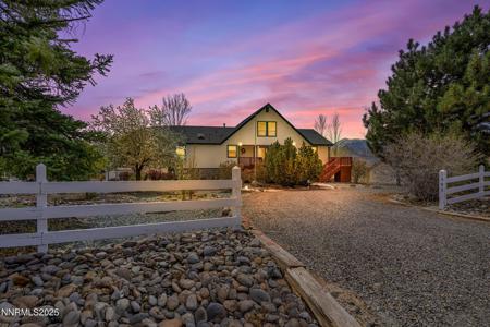 1595 Lindsay Lane