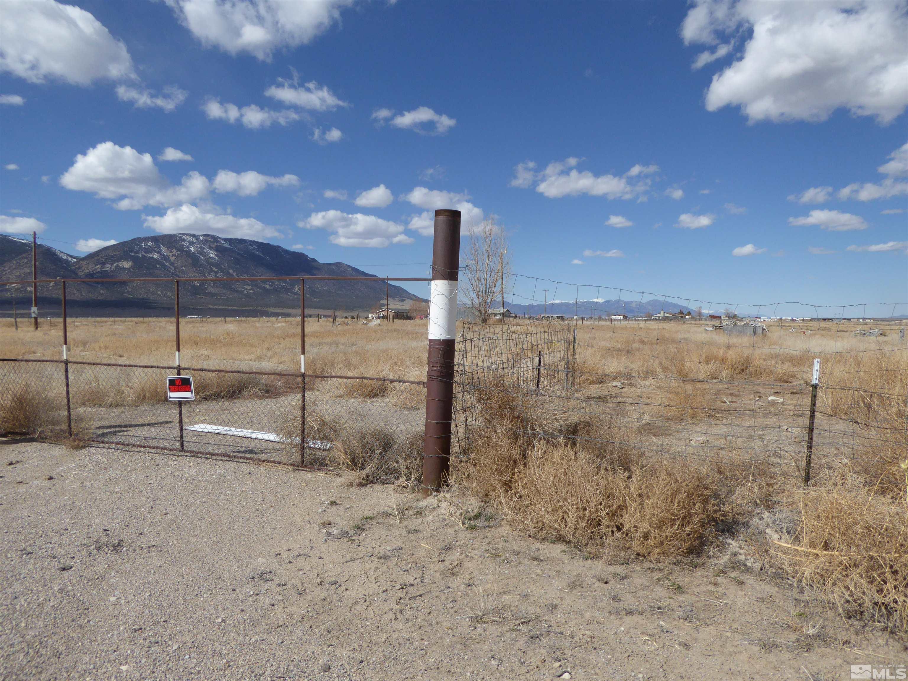 Image 1: Photo 1
