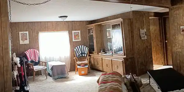 Image 2: living room