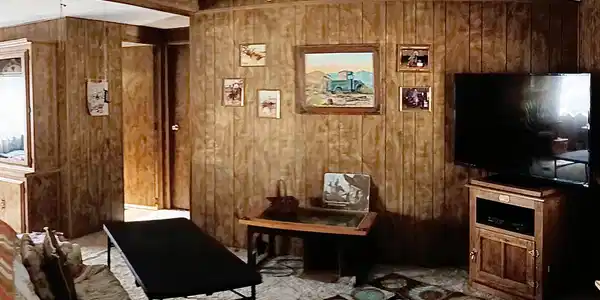 Image 3: living room