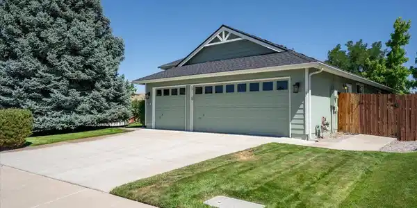 935 Tropico Court