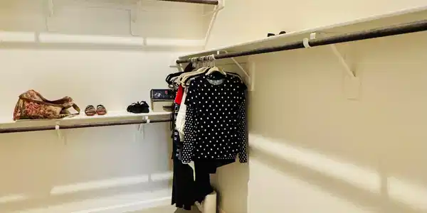 Image 4: 4-2