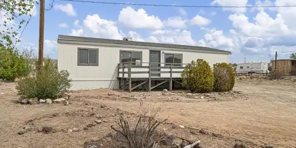 8070 Iroquois Trail
