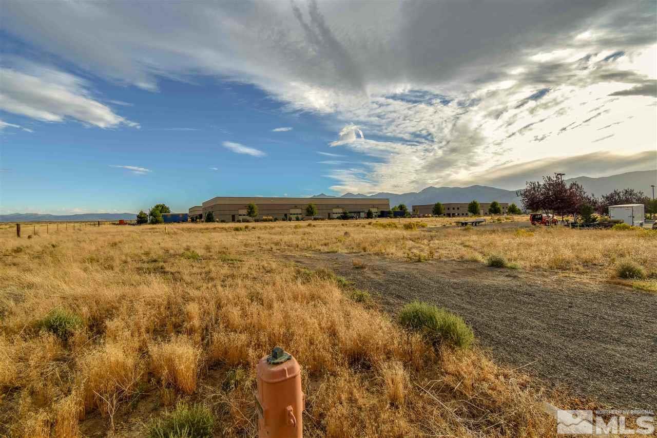 Image 3: Photo 3