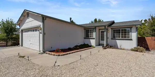 Image 3: 03-5637 Ranch Ct-102