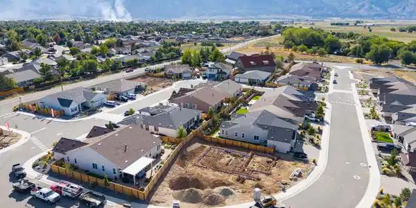 Image 3: Dressler Lot 15_09.2026 aerial