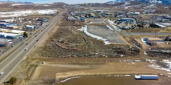 Image 3: Photo 3
